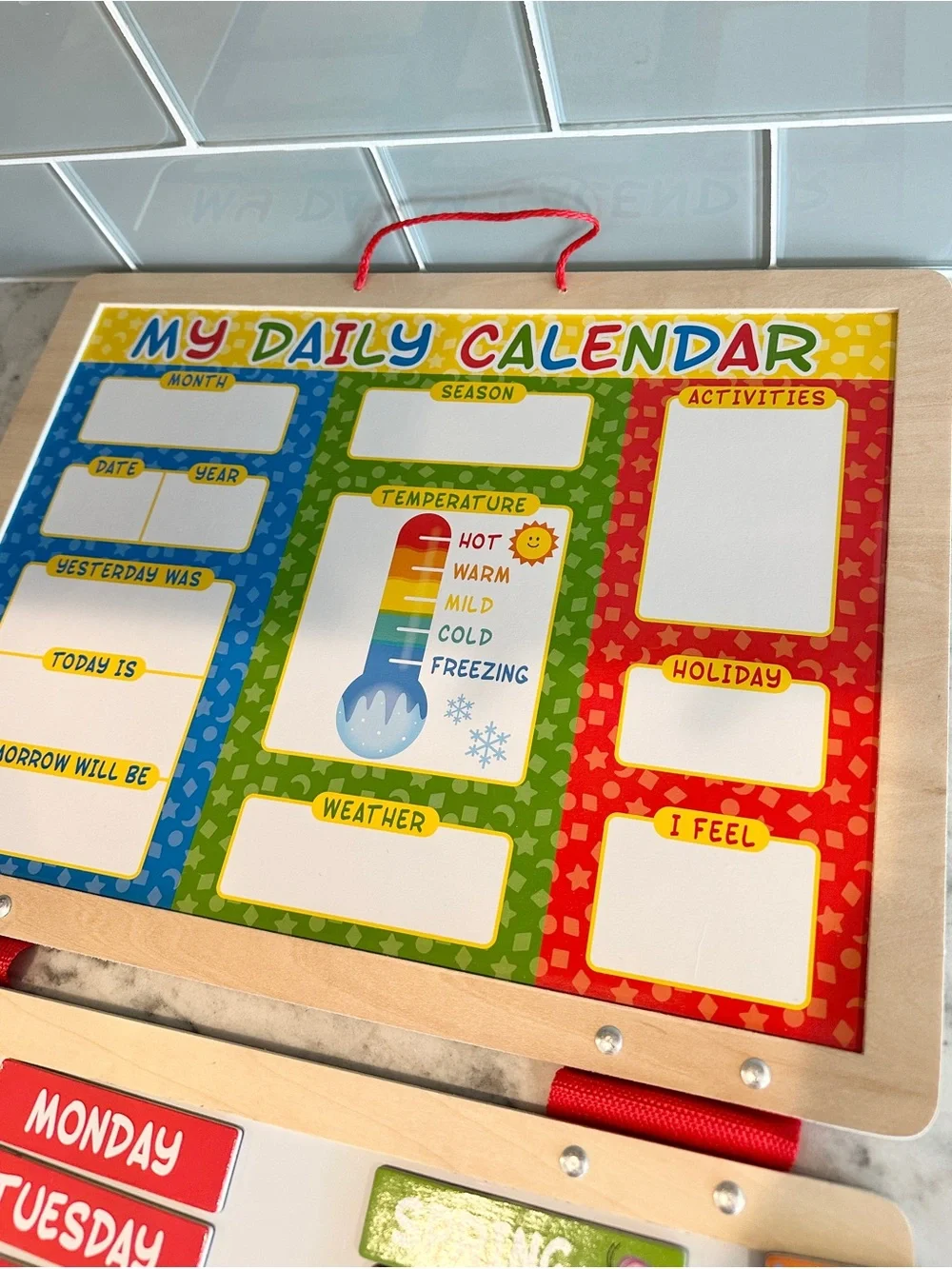 Melissa & Doug Magnetic Daily Calendar Board